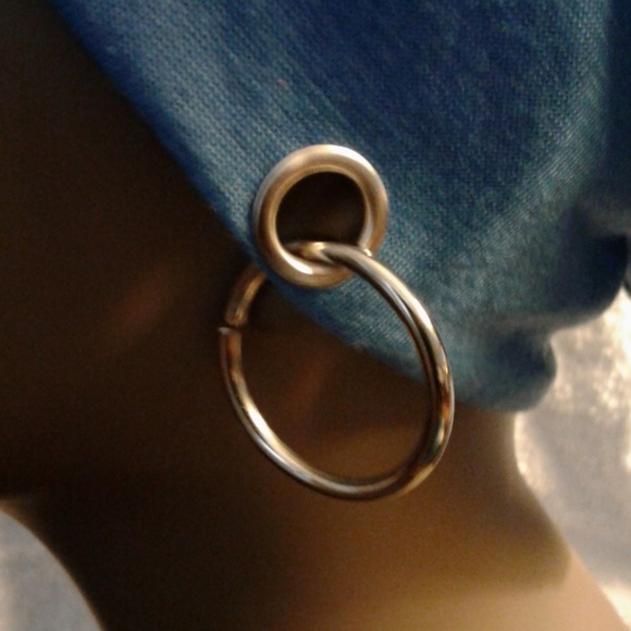 Blue cap with ring accent - Picture 4 of 4